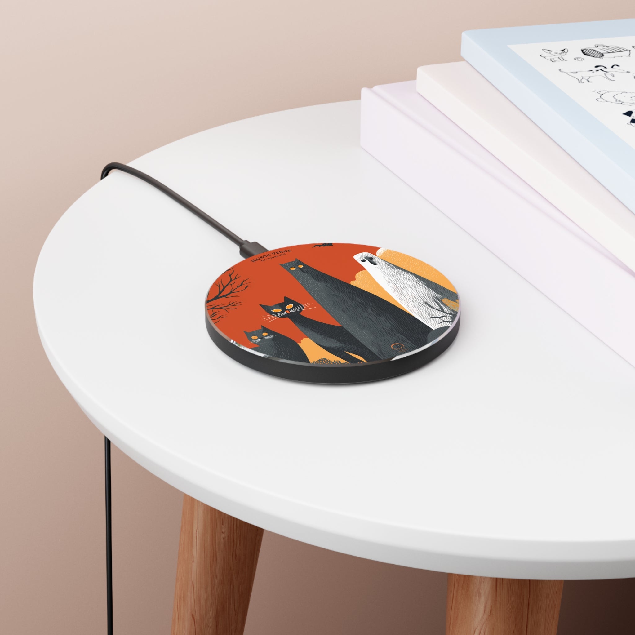 Maison Verne Halloween Ltd. Edition Wireless Charger "Midnight Watchers" - 🎃👻 Wicked Elegance No. 48 👻🎃