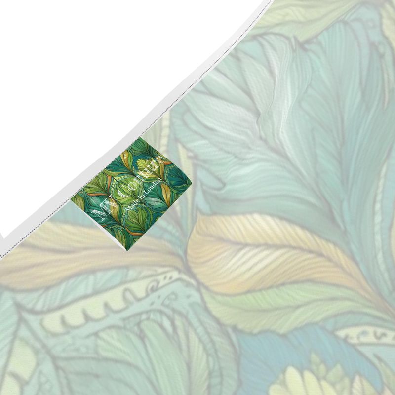 MV Couture Maßgefertigtes rückenfreies Neckholder-Kleid aus reiner Seide - Wearable Art