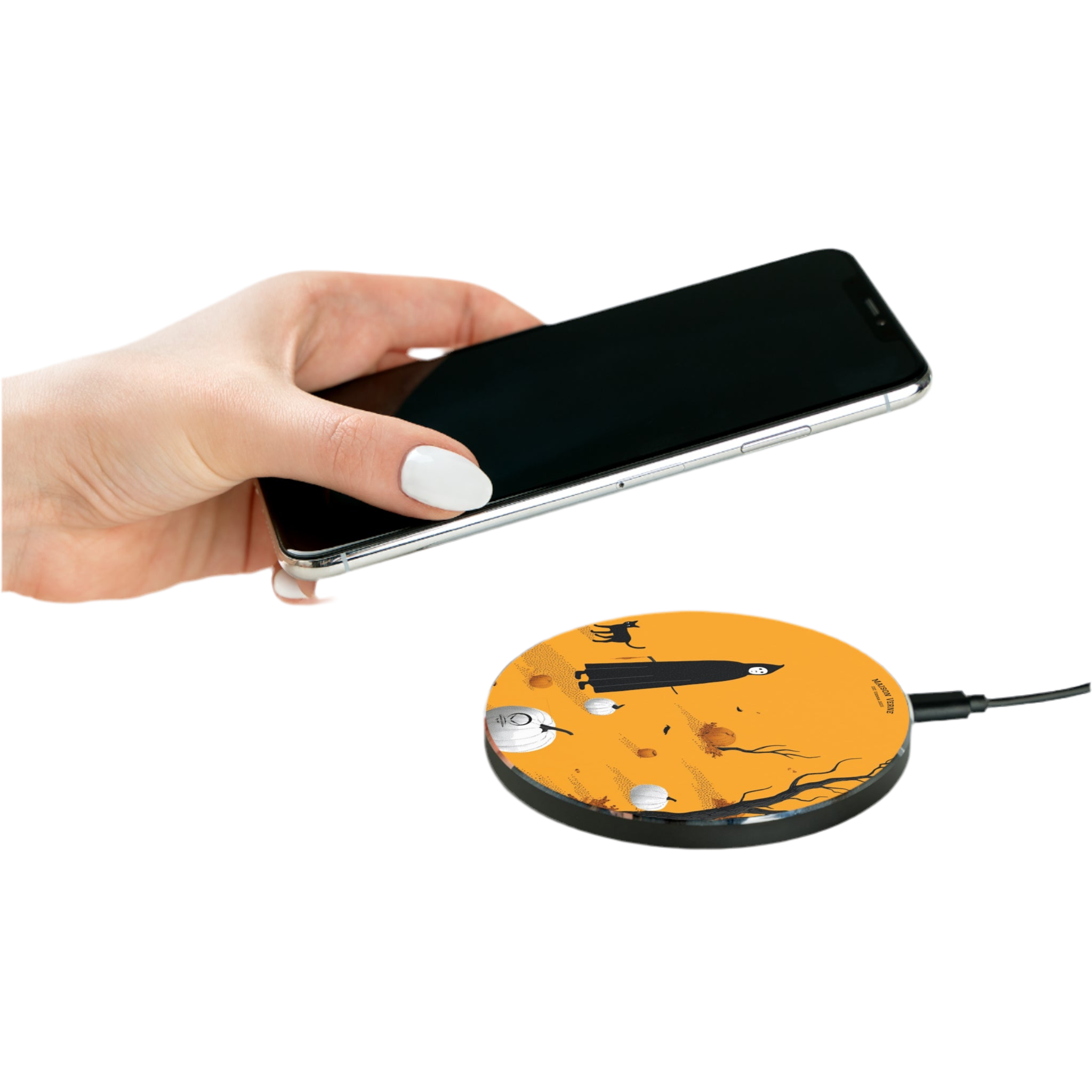 Maison Verne Halloween Ltd. Edition Wireless Charger "Silent Harvest" - 🎃👻 Wicked Elegance No. 11 👻🎃